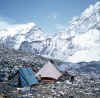 Himalaya_Khumbu_AmphuLaptsa_2.jpg (167423 bytes)