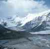 Himalaya_Khumbu_AmphuLaptsa_7.jpg (132313 bytes)