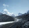 Himalaya_Khumbu_KhumbuGlacier1982_1.jpg (104604 bytes)