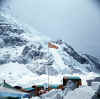 Himalaya_Khumbu_MountEverest_BC_14.jpg (131308 bytes)