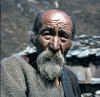 Himalaya_Khumbu_Thengpo_3.jpg (128695 bytes)