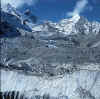Himalaya_Rolwaling_Trakarding_5.jpg (209391 bytes)