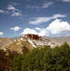 Tibet_LhasaPotala_3.jpg (127278 bytes)