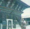 Nepal_Changu_Narayan2.jpg (102641 bytes)